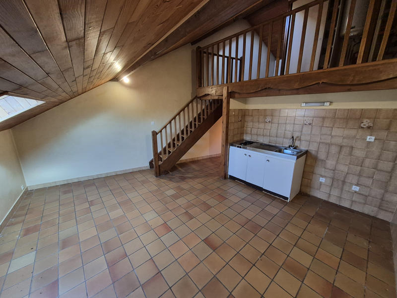 Immeuble - 85 m² - 3 pièces