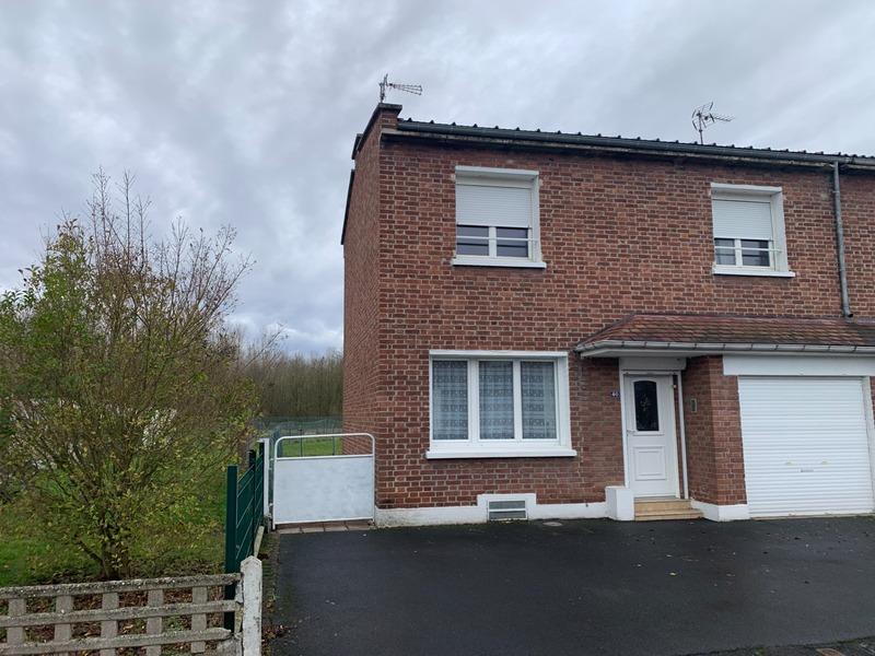 Maison - 85 m² - 5 pièces