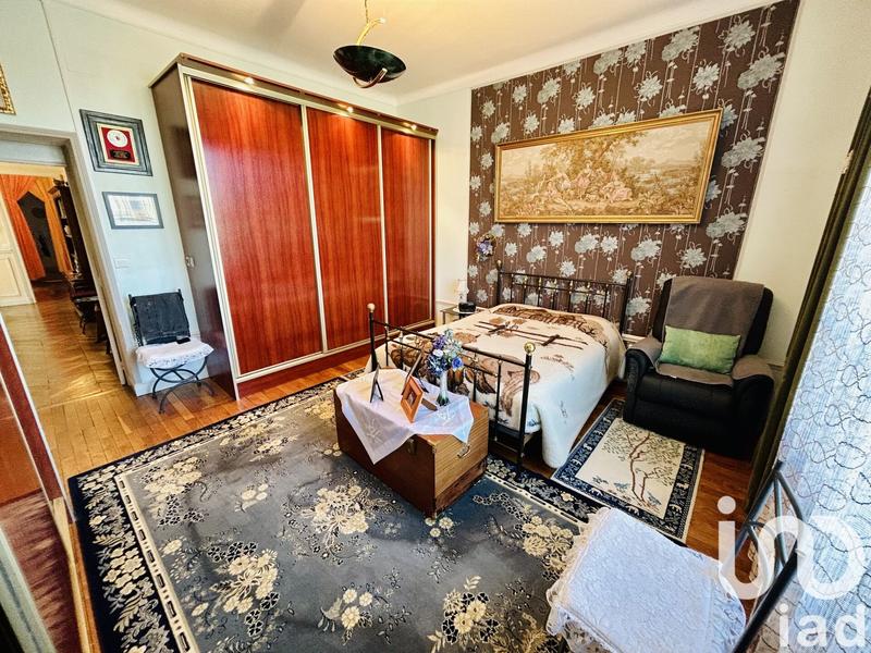 Château - 330 m² - 10 pièces