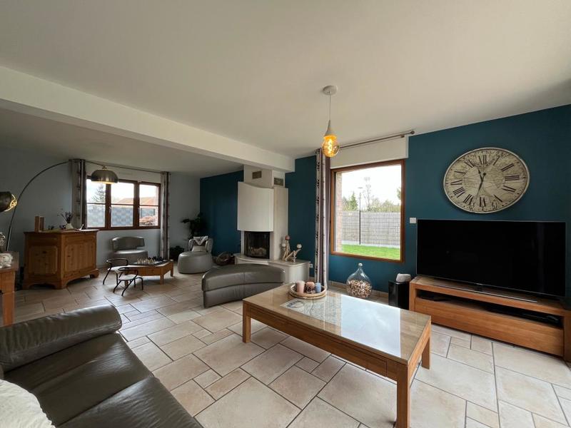 Maison - 180 m² - 6 pièces