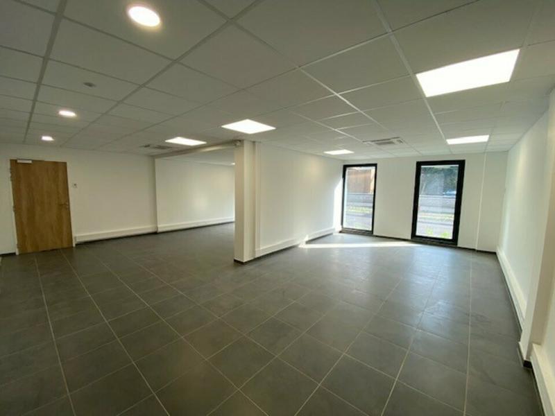 Bureau - 85 m²