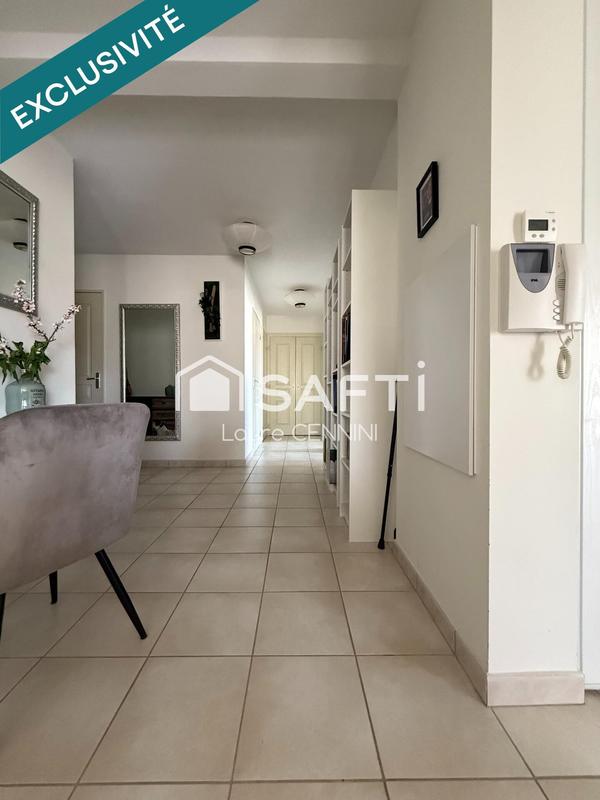 Appartement - 94 m² - 4 pièces