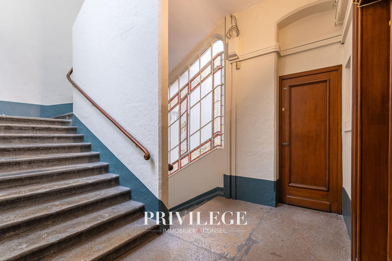 Appartement - 91 m² - 4 pièces