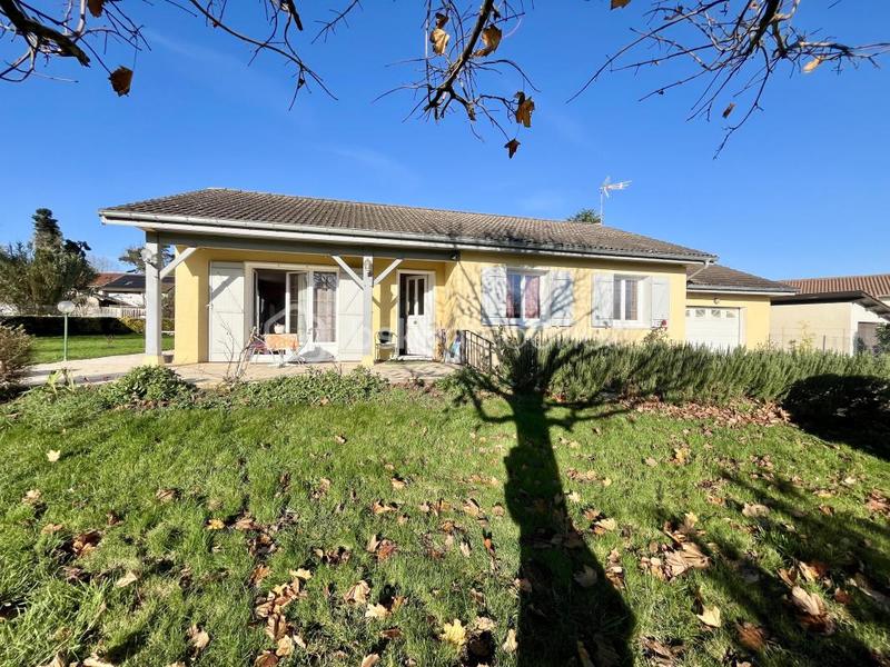 Maison traditionnelle - 89 m² - 5 pièces