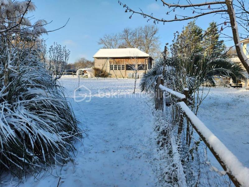 Maison - 400 m² - 16 pièces