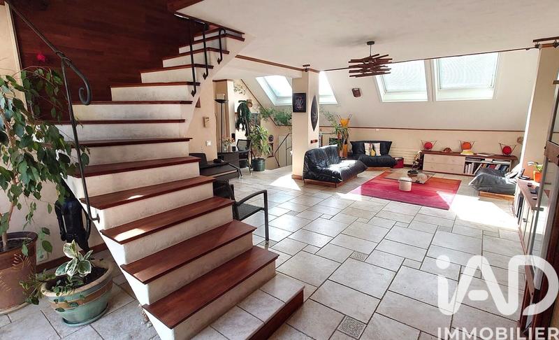 Maison - 146 m² - 6 pièces