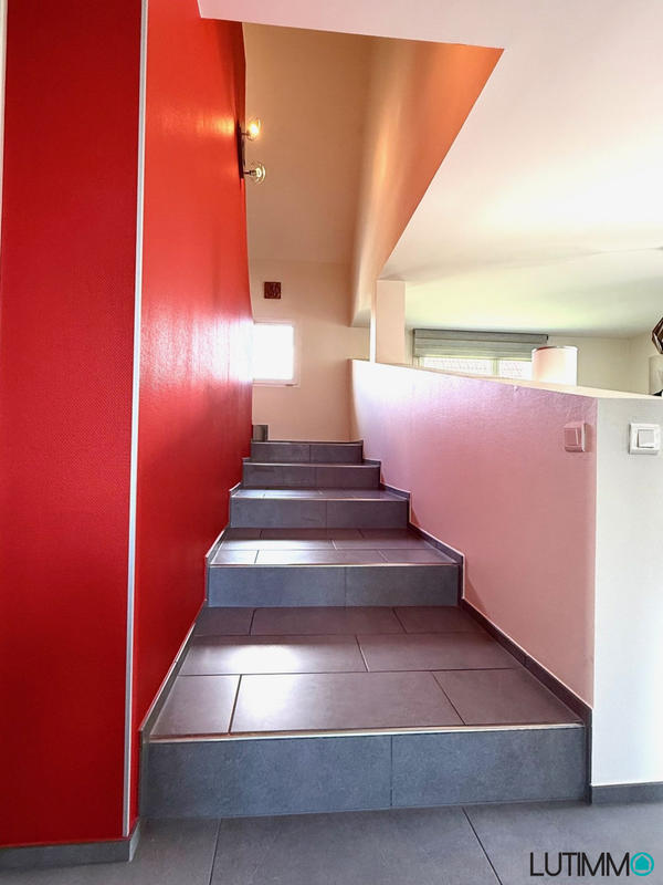 Maison contemporaine - 184 m² - 6 pièces