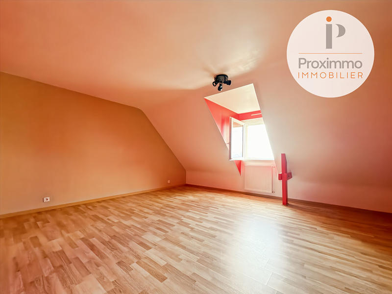 Maison - 137 m² - 5 pièces