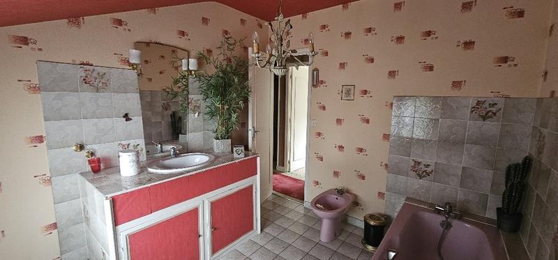 Maison - 123 m² - 6 pièces