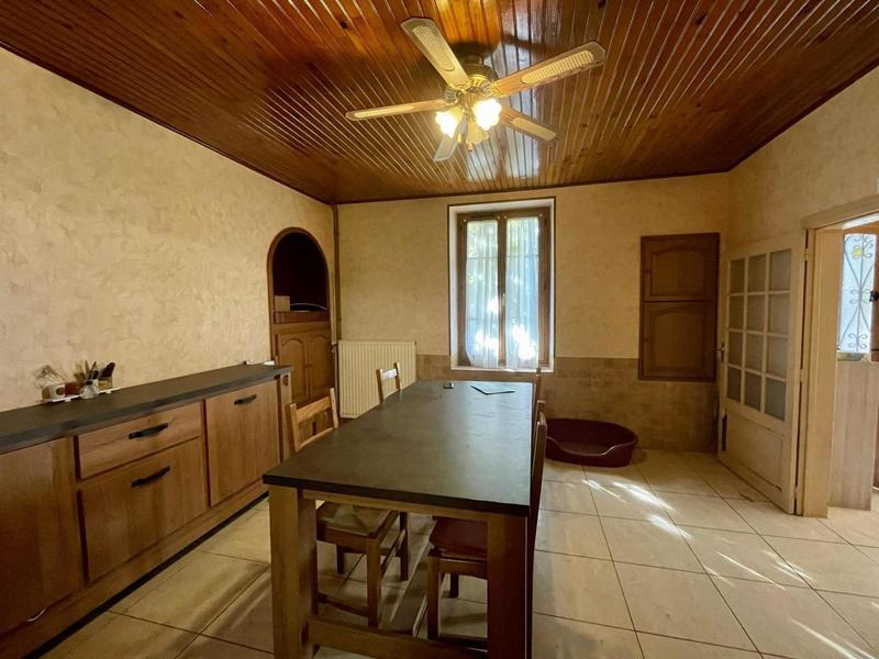 Maison - 160 m² - 9 pièces