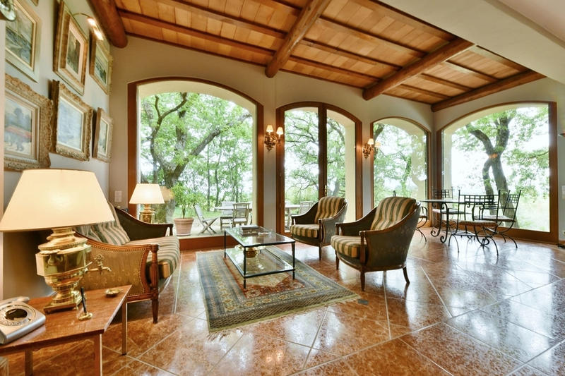 Villa - 360 m² - 10 pièces