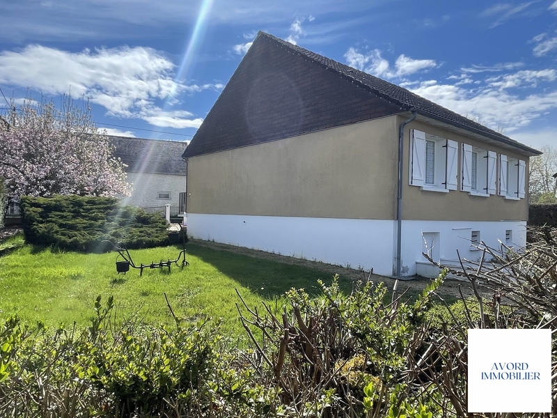 Maison - 80 m² - 5 pièces