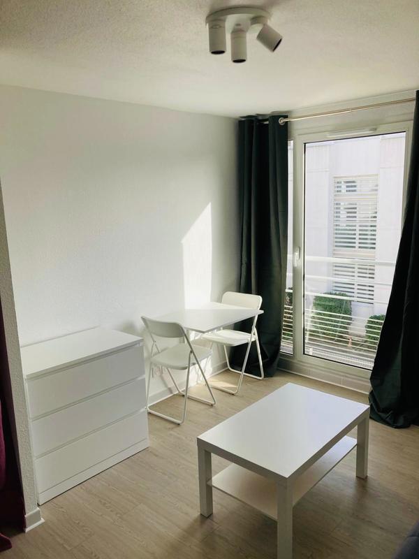 Appartement - 18 m² - 1 pièce