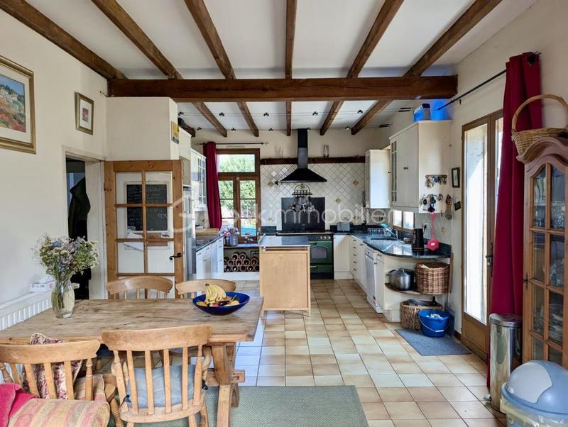 Maison - 193 m² - 5 pièces