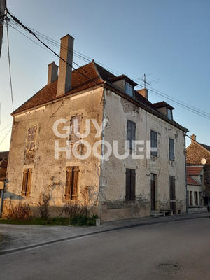 Maison - 160 m² - 8 pièces