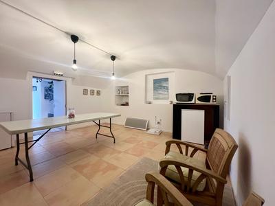 Local commercial - 80 m² - 3 pièces