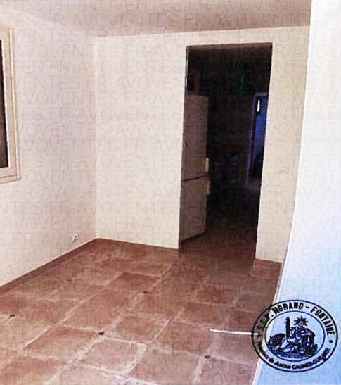 Propriété - 255 m² - 12 pièces