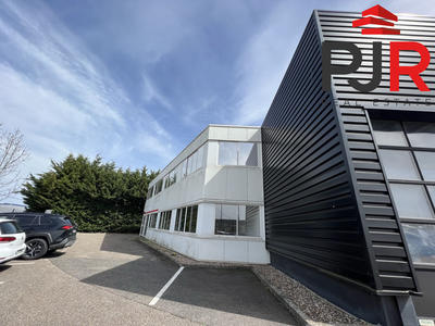 Local d'activités - 509 m²