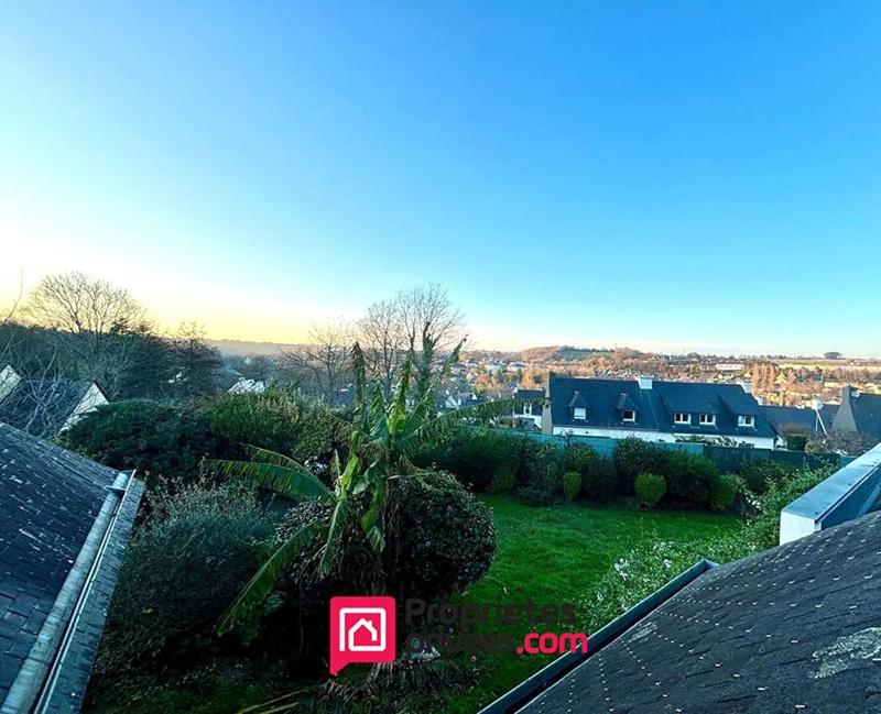 Maison - 174 m² - 6 pièces