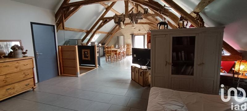 Maison - 209 m² - 4 pièces