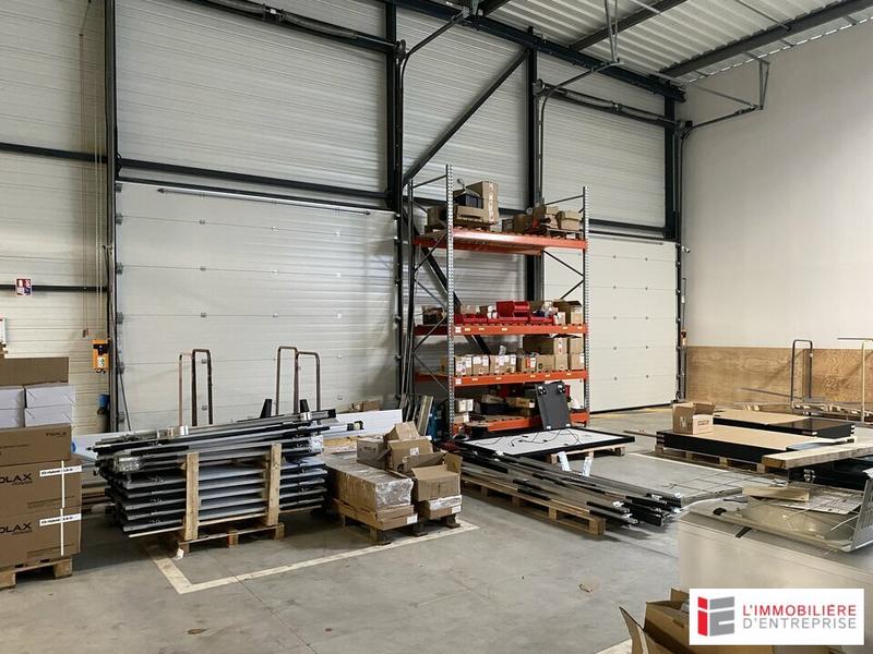Local d'activité / Entrepôt - 455 m²