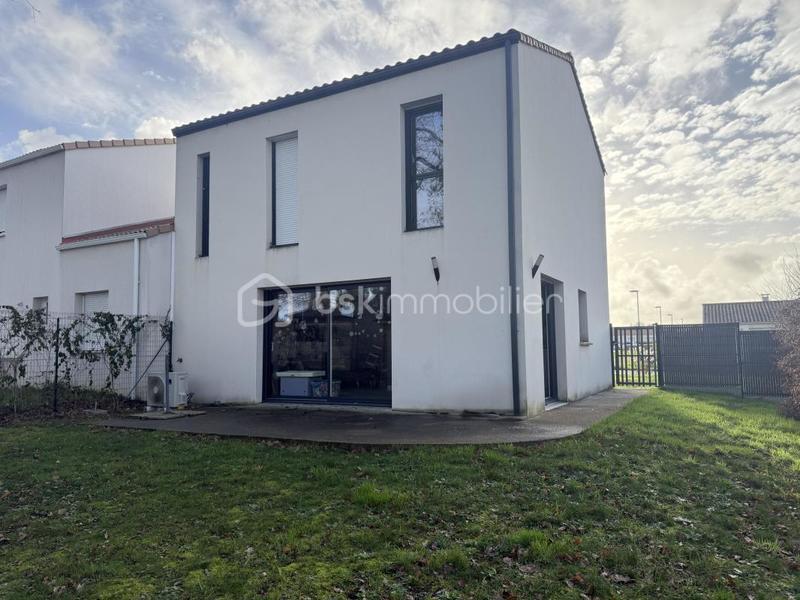 Maison - 84 m² - 4 pièces