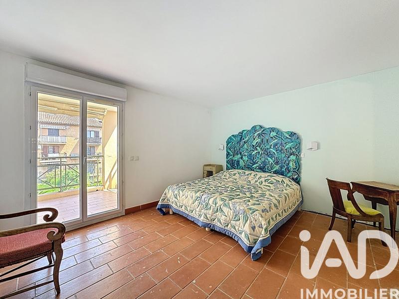 Appartement - 98 m² - 3 pièces