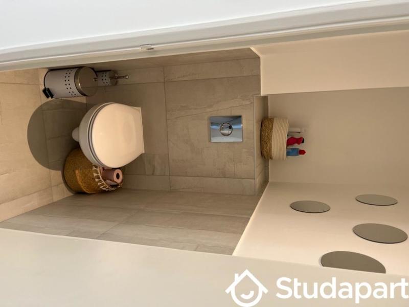 Chambre - 12 m² - 1 pièce