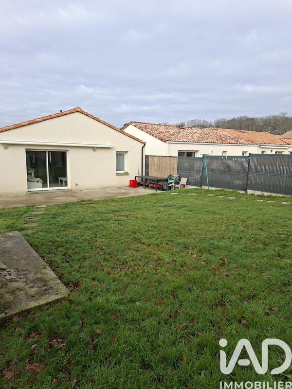 Maison - 90 m² - 4 pièces