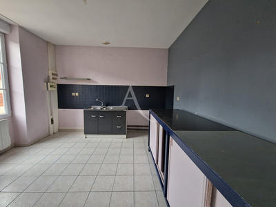 Maison - 85 m² - 3 pièces