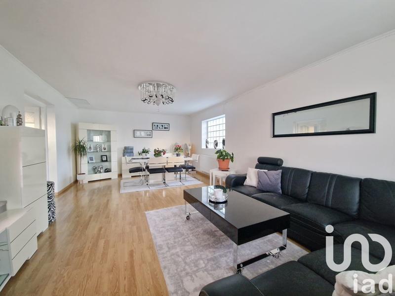 Maison - 185 m² - 7 pièces