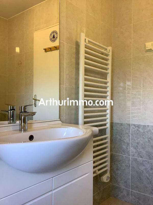 Maison - 104 m² - 4 pièces