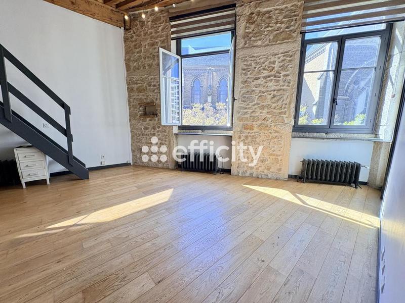 Appartement ancien - 44 m² - 2 pièces