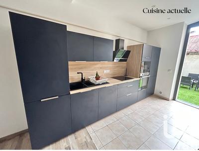 Appartement - 80 m² - 4 pièces