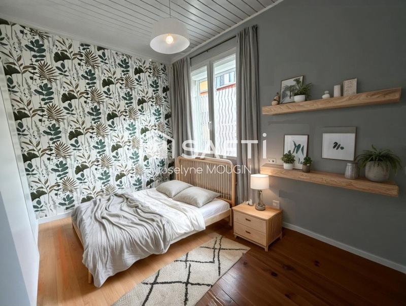 Maison - 103 m² - 5 pièces