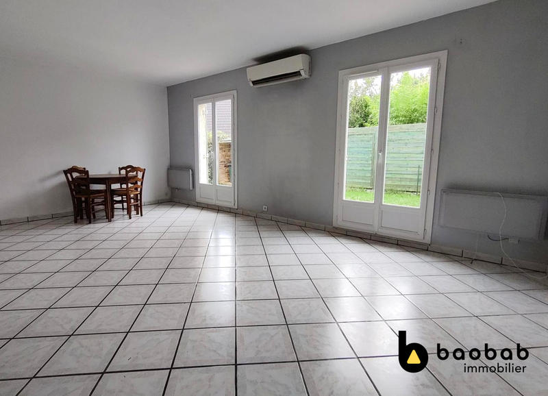 Maison - 105 m² - 4 pièces