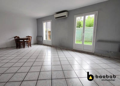 Maison - 105 m² - 4 pièces