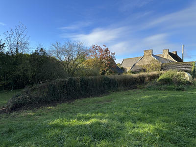 Propriété - 85 m² - 5 pièces