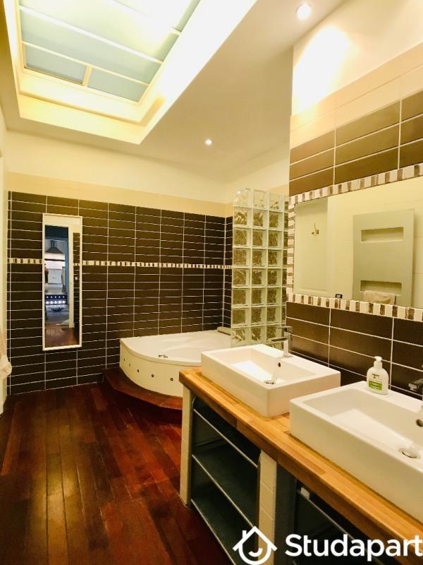 Appartement - 170 m² - 8 pièces