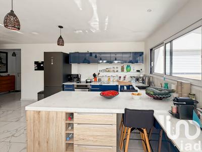 Maison - 154 m² - 8 pièces