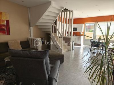 Maison - 76 m² - 4 pièces