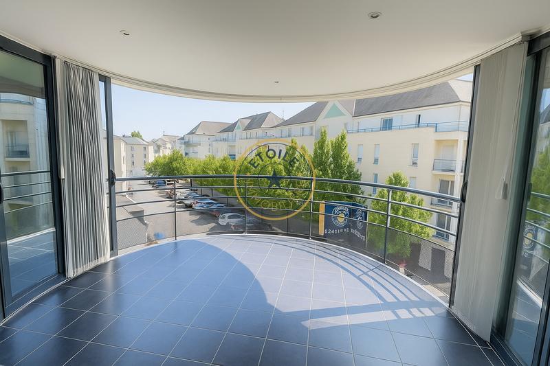 Appartement - 91 m² - 3 pièces