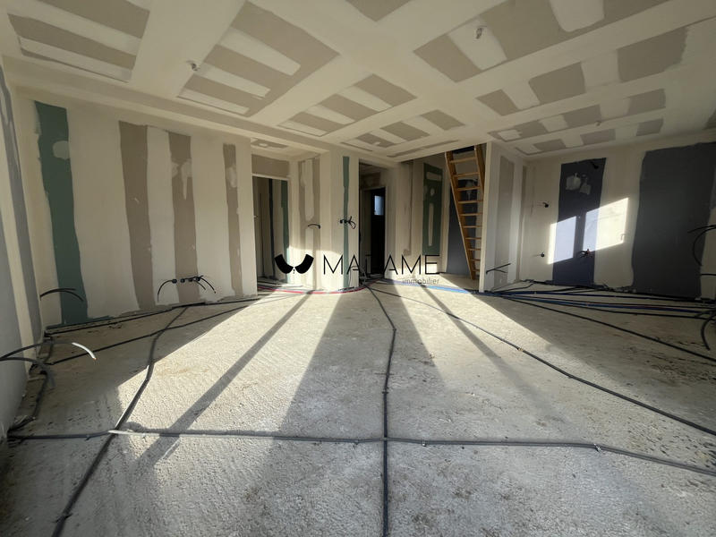 Maison - 100 m² - 4 pièces