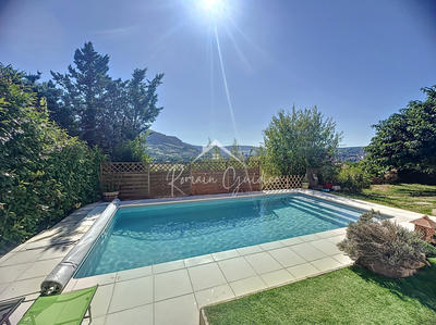 Maison - 106 m² - 5 pièces