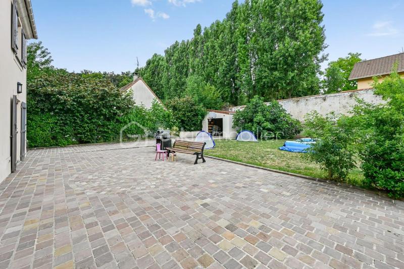 Maison - 146 m² - 7 pièces