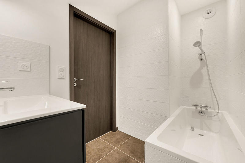 Appartement - 93 m² - 4 pièces