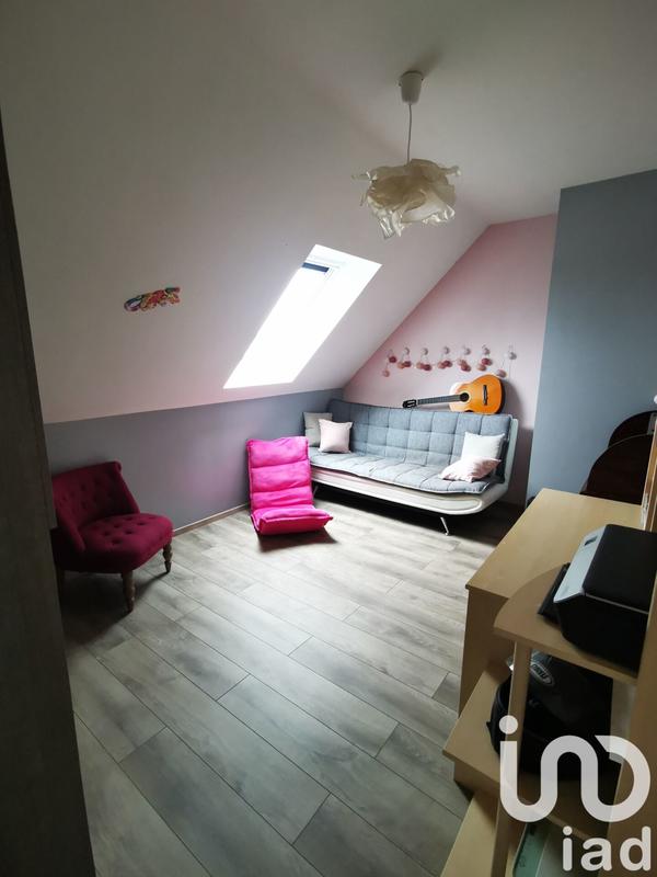 Maison - 95 m² - 6 pièces