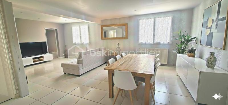 Maison - 115 m² - 5 pièces