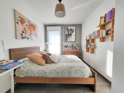 Appartement - 80 m² - 4 pièces