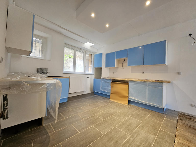 Maison - 150 m² - 4 pièces